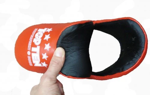 PROTECTION Kicks TOP TEN Superfight 3000 - Red, 3070 4 PROTECTION Kicks TOP TEN Superfight 3000 - Red, 3070