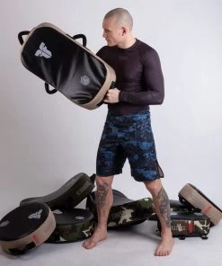 Fighter Kicking Shield - MULTI GRIP - Tactical Series - Desert, FKSH-13 TRAINING