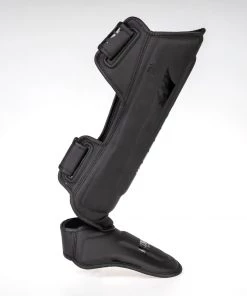 King Pro Boxing Shinguards Revo 4 - Black PROTECTION 9 King Pro Boxing Shinguards Revo 4 - Black PROTECTION