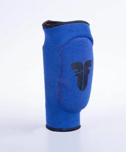 PROTECTION Fighter Reversible Elbow Guard - Blue/red 11 PROTECTION Fighter Reversible Elbow Guard - Blue/red