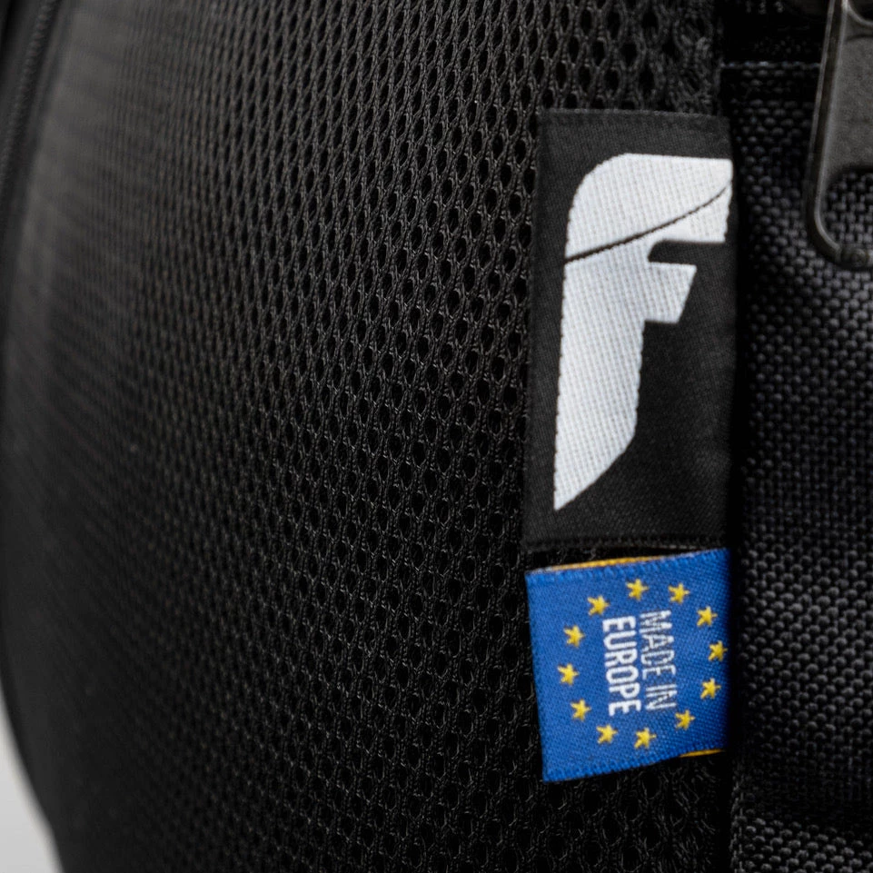 Fighter Sports Bag Size L Grey - Camo TRAINING 10 Fighter Sports Bag Size L Grey - Camo TRAINING