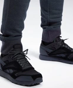 Pants Reebok UFC FG Fight Week Joggers, FJ5158