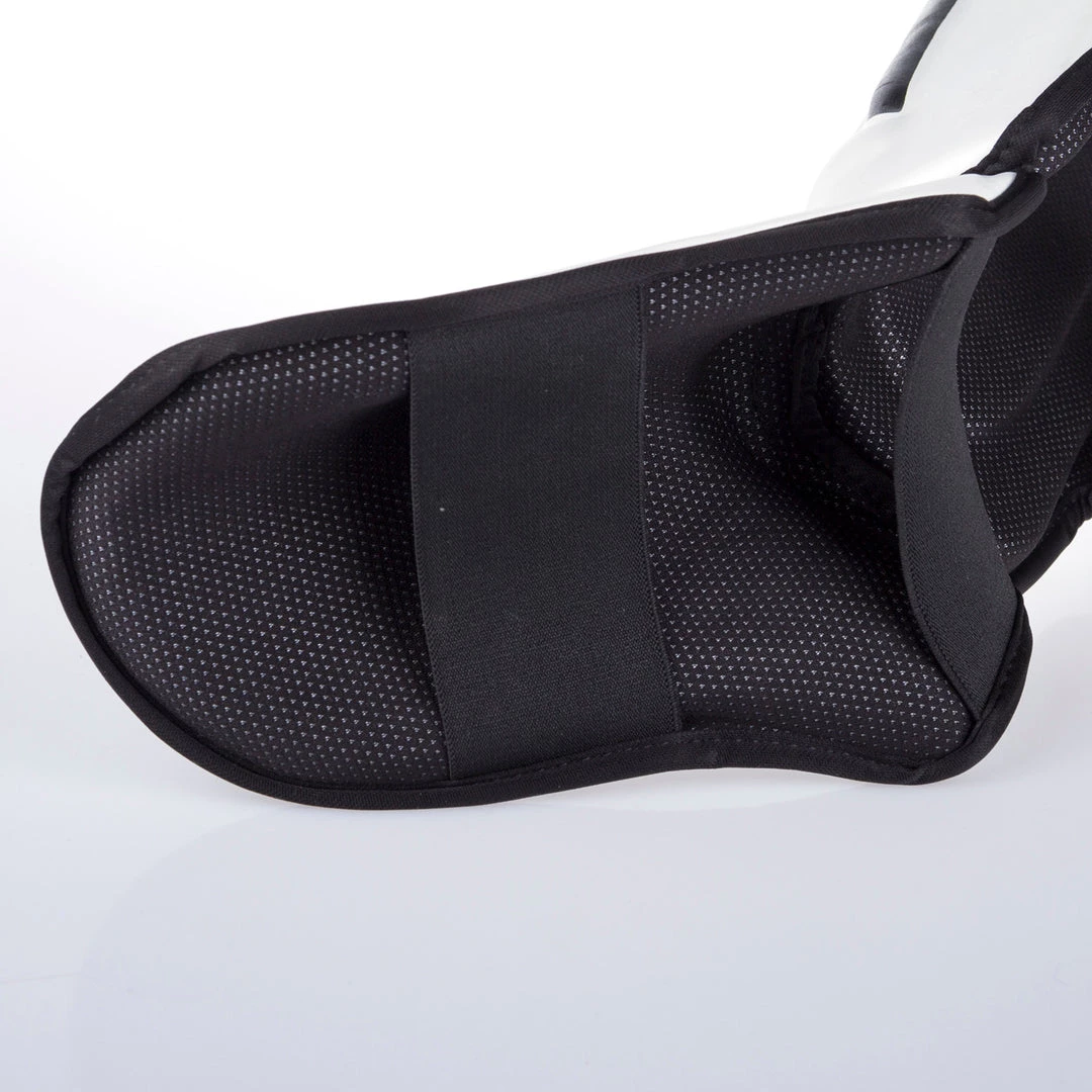 Fighter Shinguards Thai Ergo - White, FSG-004WB 6 Fighter Shinguards Thai Ergo - White, FSG-004WB