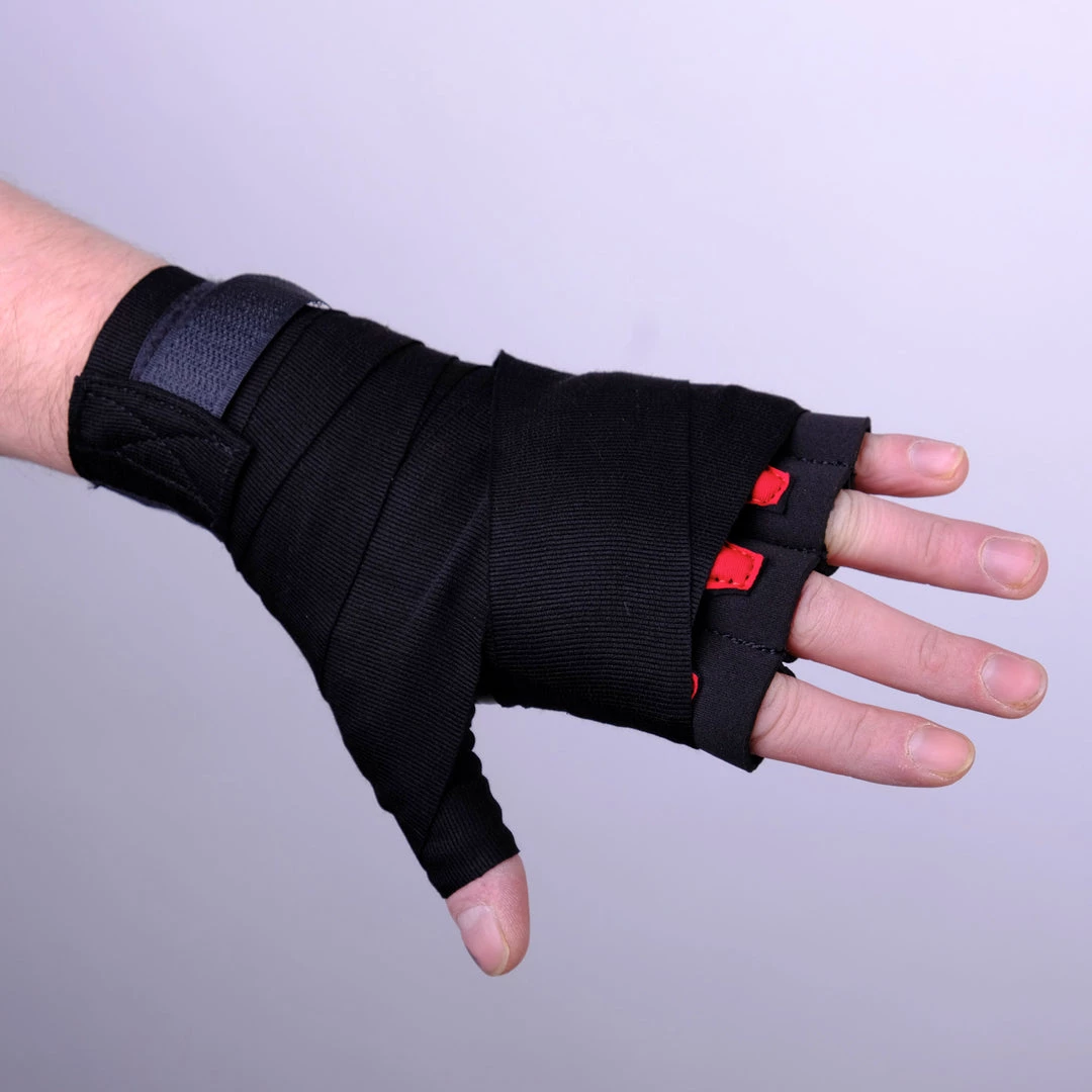 Fighter Strap Gel Hand-Wraps - Black/red, FGW-001BR 7 Fighter Strap Gel Hand-Wraps - Black/red, FGW-001BR
